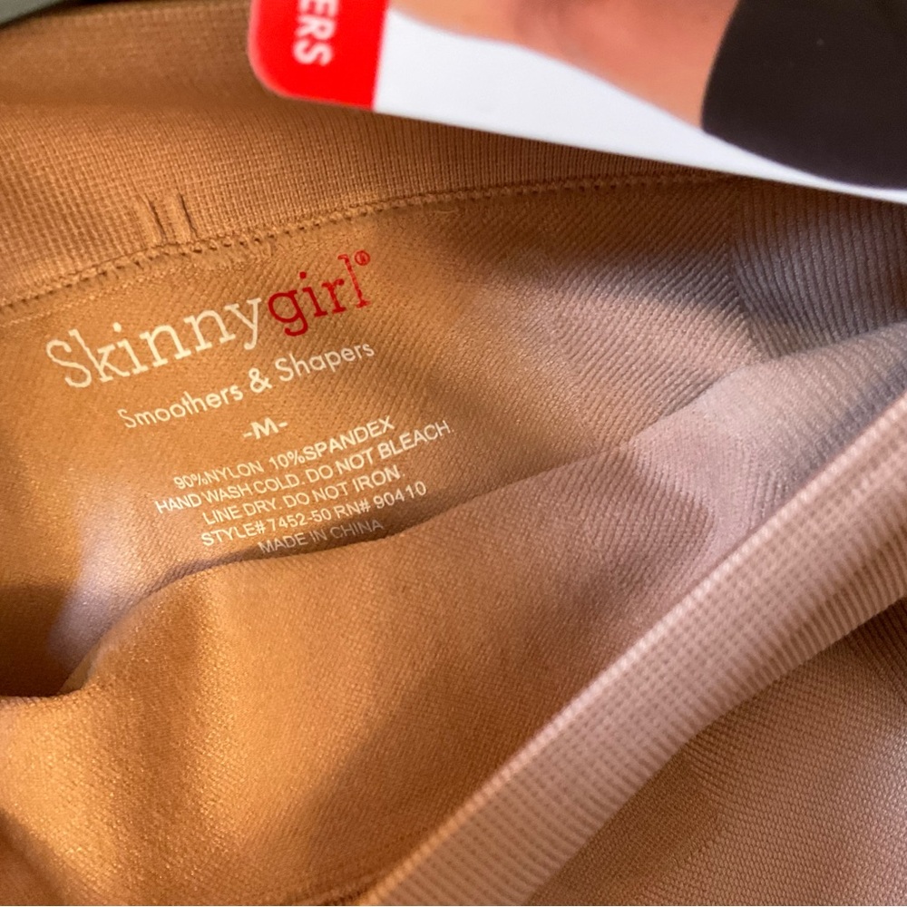 Skinnygirl Shaping Hi-Waist Thigh Slimmers - NWT - Medium - Set of 2 - Picture 6 of 7